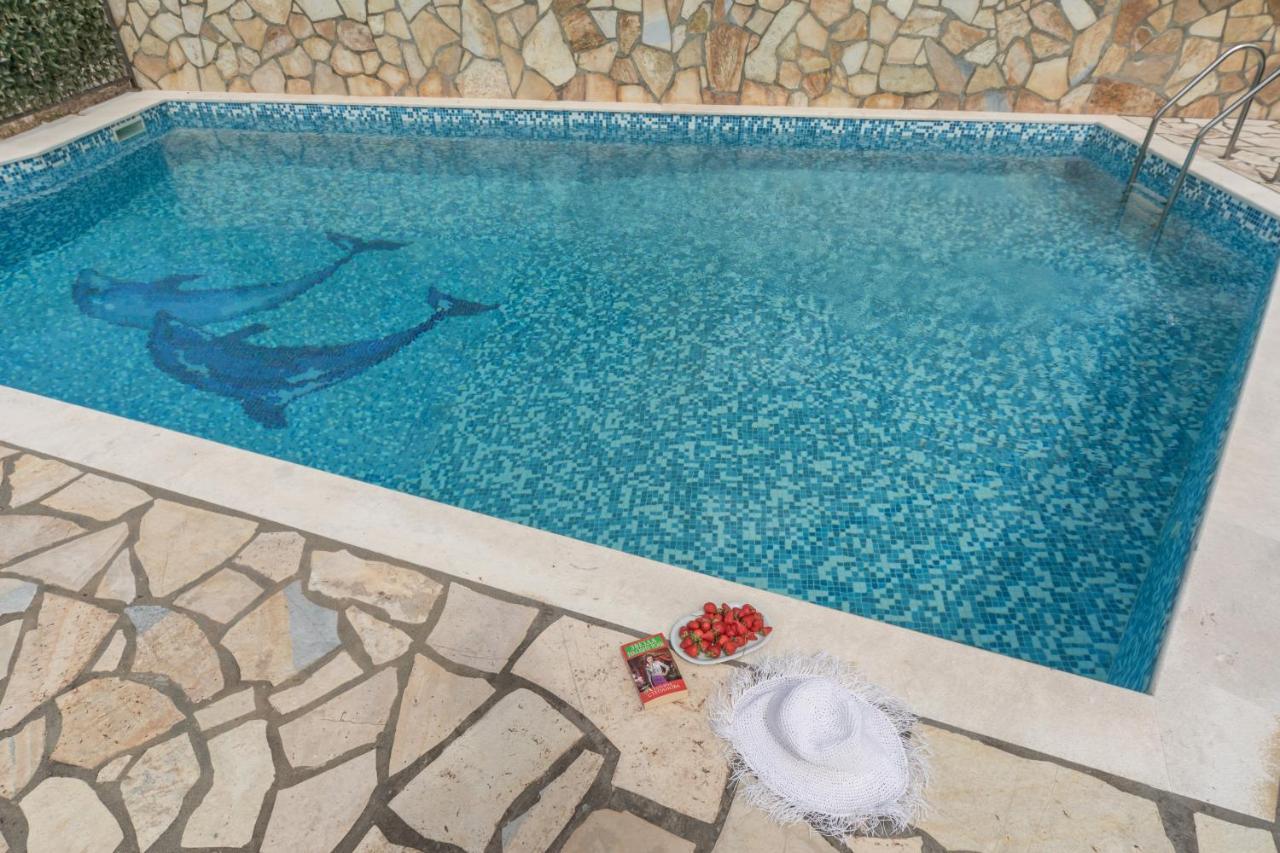Villa Montenegrina Petrovac Εξωτερικό φωτογραφία