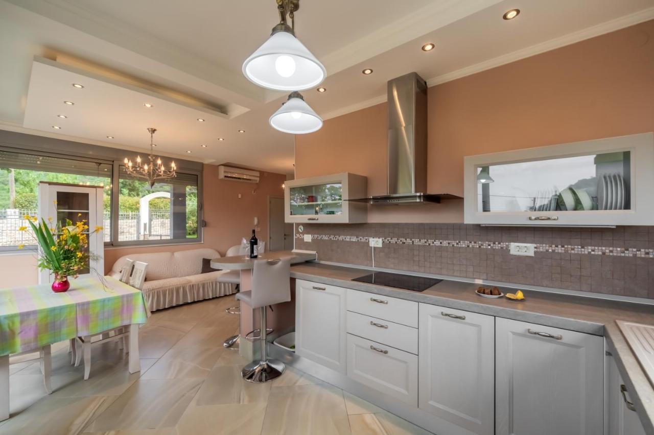 Villa Montenegrina Petrovac Εξωτερικό φωτογραφία