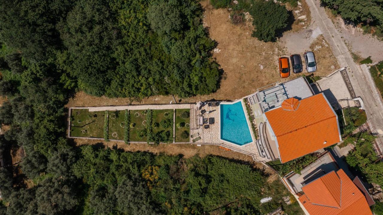 Villa Montenegrina Petrovac Εξωτερικό φωτογραφία