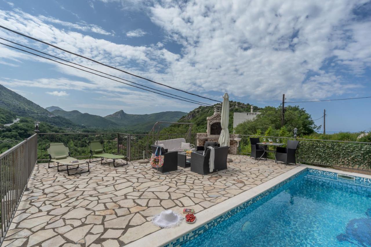 Villa Montenegrina Petrovac Εξωτερικό φωτογραφία